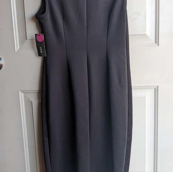 BOLD elements Dress - Picture 13 of 13